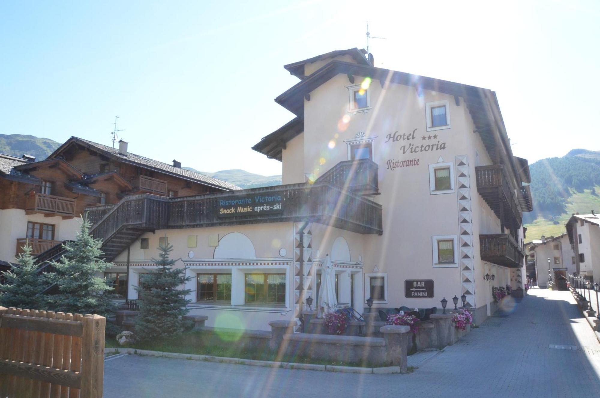 Hotel Victoria Livigno Esterno foto